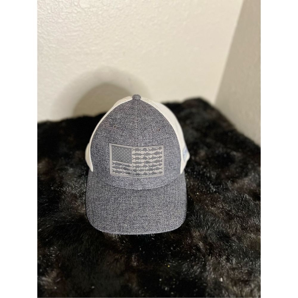Columbia Fish Flag FlexFit Mesh Trucker Hat Size: S/M Color: Gray/White